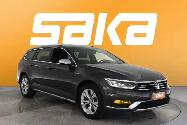 Ruskea Farmari, Volkswagen Passat – VAR-24287