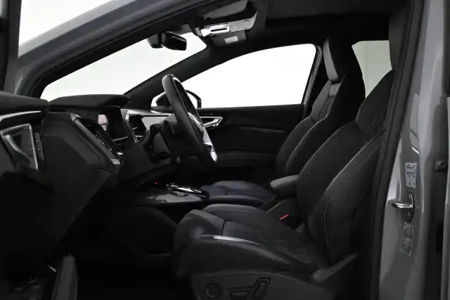 Harmaa Maastoauto, Audi Q4 e-tron – VAR-24302