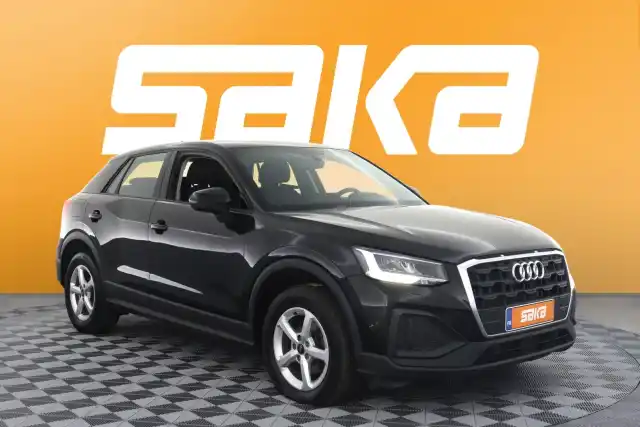 Musta Maastoauto, Audi Q2 – VAR-24429