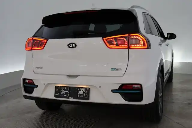 Valkoinen Tila-auto, Kia Niro – VAR-24440