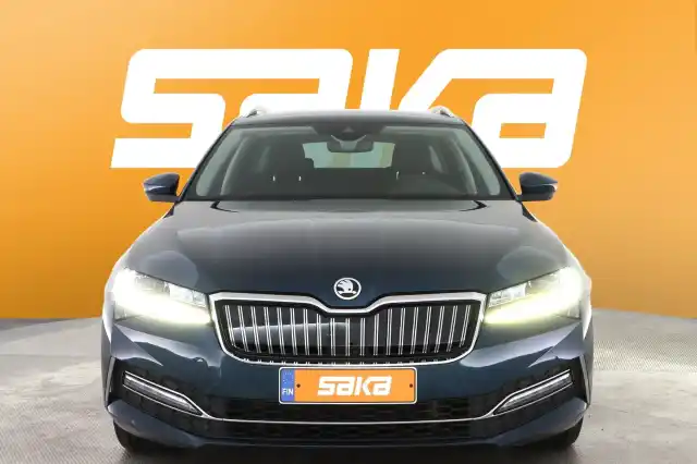 Sininen Farmari, Skoda Superb – VAR-24457