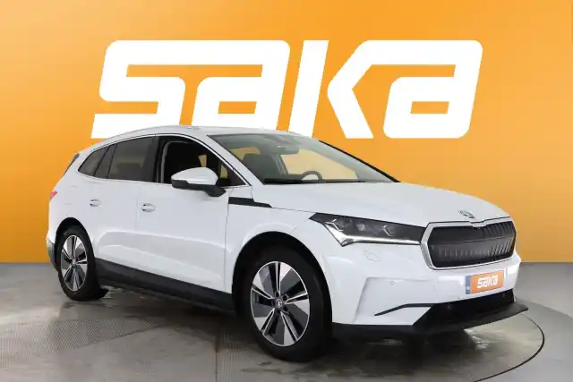 Valkoinen Maastoauto, Skoda Enyaq – VAR-24554