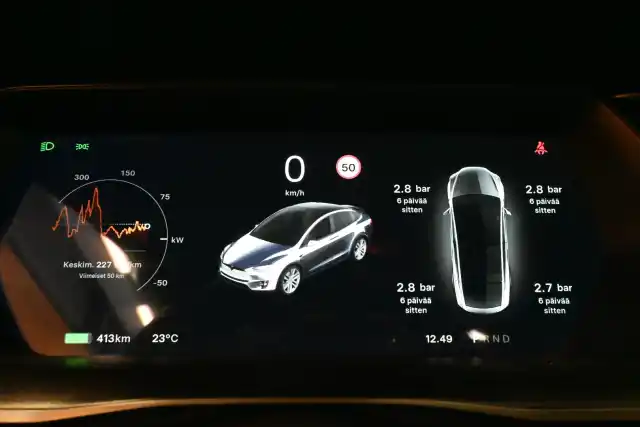 Musta Maastoauto, Tesla Model X – VAR-24588