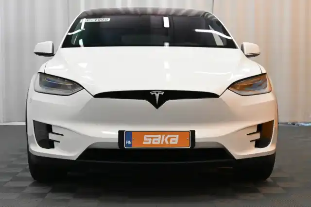 Musta Maastoauto, Tesla Model X – VAR-24588