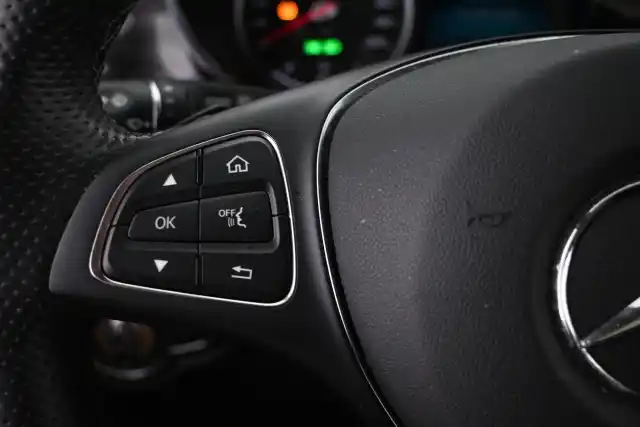 Musta Tila-auto, Mercedes-Benz EQV – VAR-24636