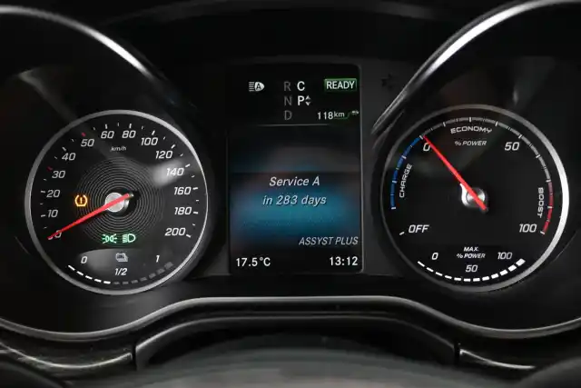 Musta Tila-auto, Mercedes-Benz EQV – VAR-24636