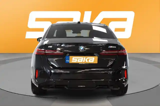 Musta Sedan, BMW i5 M60 – VAR-24760