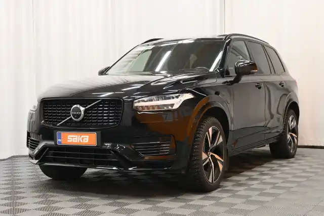 Musta Maastoauto, Volvo XC90 – VAR-24819