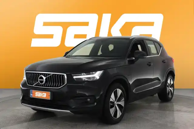 Musta Maastoauto, Volvo XC40 – VAR-24848