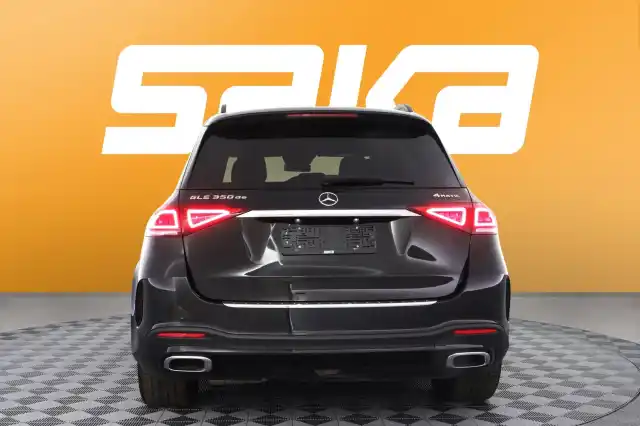 Musta Maastoauto, Mercedes-Benz GLE – VAR-24906
