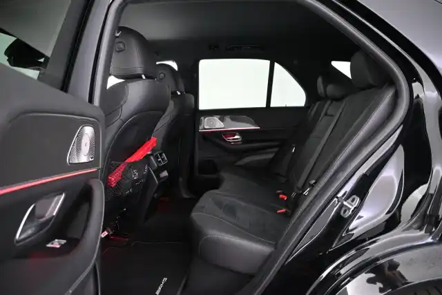 Musta Maastoauto, Mercedes-Benz GLE – VAR-24906