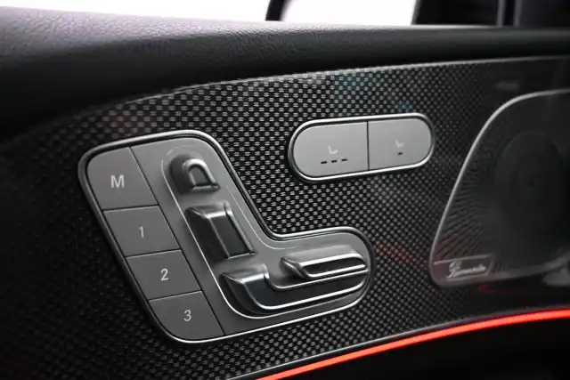 Musta Maastoauto, Mercedes-Benz GLE – VAR-24906