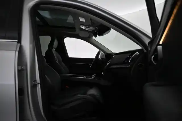 Hopea Maastoauto, Volvo XC90 – VAR-25096