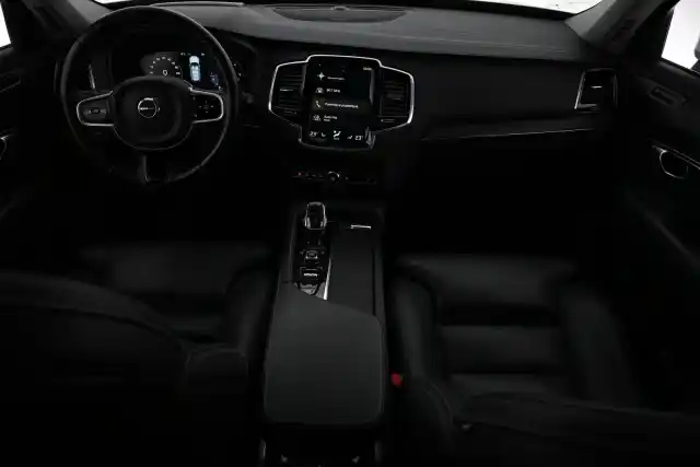 Hopea Maastoauto, Volvo XC90 – VAR-25096