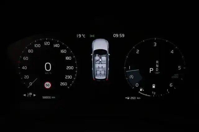 Hopea Maastoauto, Volvo XC90 – VAR-25096