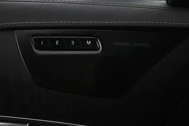Hopea Maastoauto, Volvo XC90 – VAR-25096