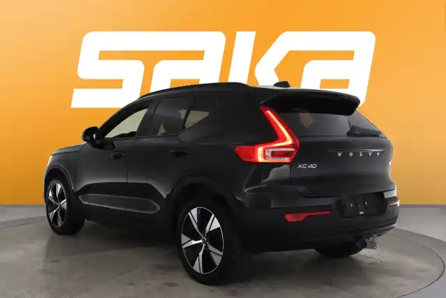 Musta Maastoauto, Volvo XC40 – VAR-25250