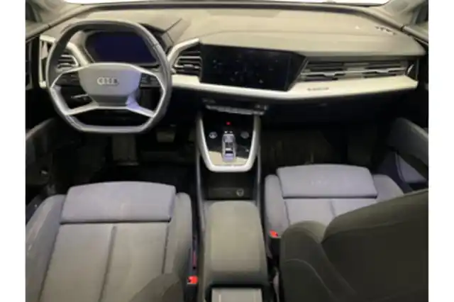 Harmaa Maastoauto, Audi Q4 e-tron – VAR-25331