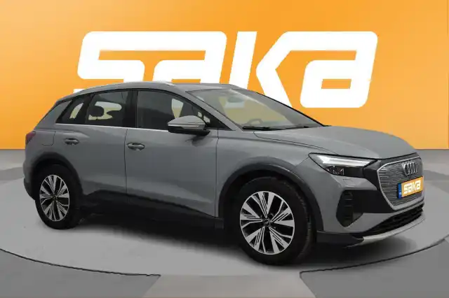 Harmaa Maastoauto, Audi Q4 e-tron – VAR-25331