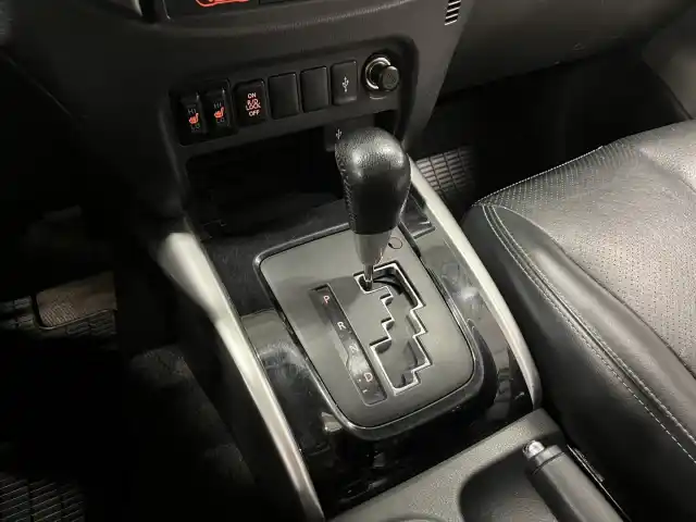  Avolava, Mitsubishi L200 – VAR-25392