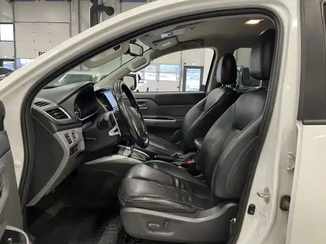 Avolava, Mitsubishi L200 – VAR-25392