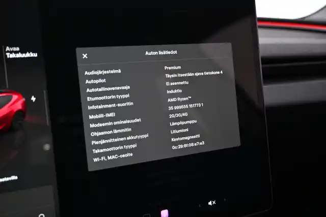 Punainen Sedan, Tesla Model 3 – VAR-25445