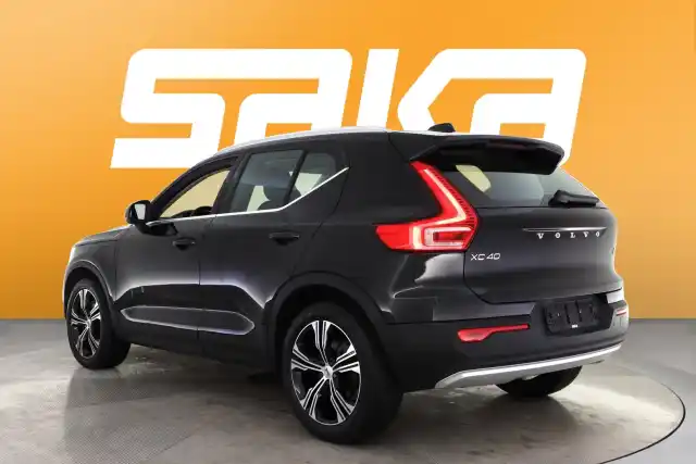 Musta Maastoauto, Volvo XC40 – VAR-25477