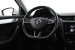 Valkoinen Farmari, Skoda Octavia – VAR-25676, kuva 17