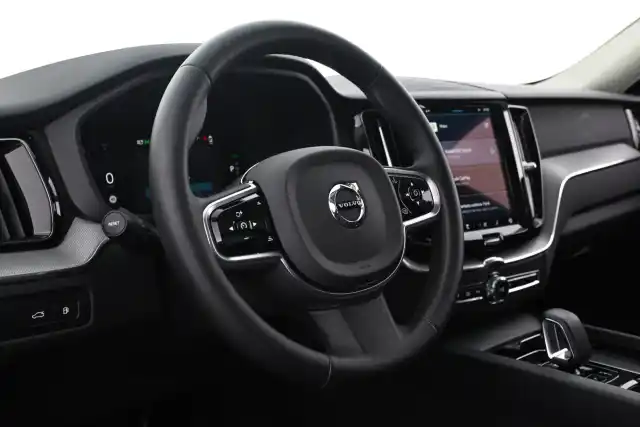 Sininen Maastoauto, Volvo XC60 – VAR-25721