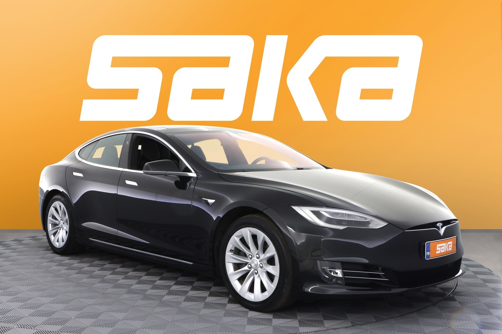 Musta Sedan, Tesla Model S – VAR-25781