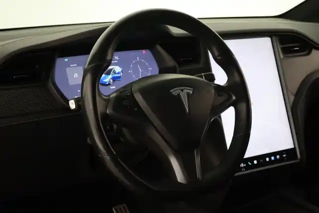 Sininen Maastoauto, Tesla Model X – VAR-26130