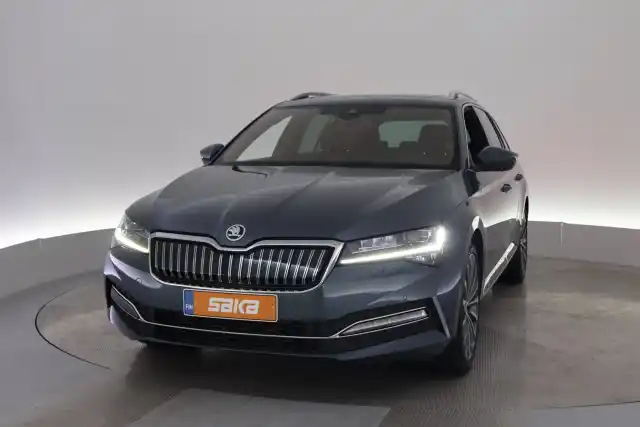 Harmaa Farmari, Skoda Superb – VAR-26171