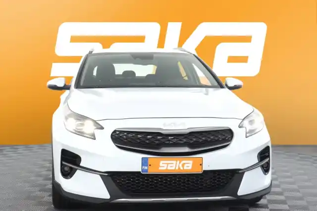 Valkoinen Viistoperä, Kia XCeed – VAR-26186