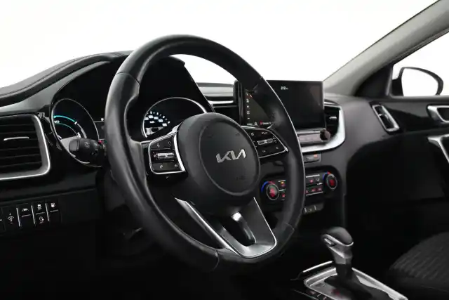 Valkoinen Viistoperä, Kia XCeed – VAR-26186