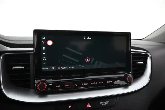 Valkoinen Viistoperä, Kia XCeed – VAR-26186