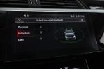 Punainen Maastoauto, Audi Q8 e-tron – VAR-26253, kuva 25