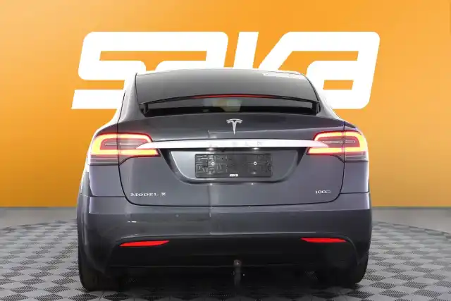 Harmaa Maastoauto, Tesla Model X – VAR-26496
