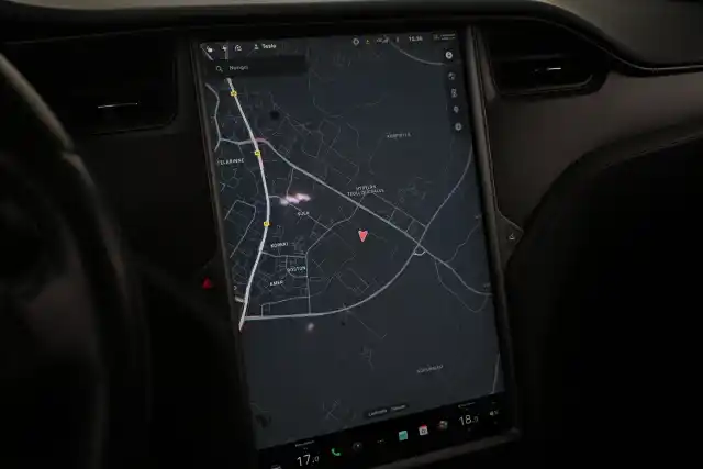 Harmaa Maastoauto, Tesla Model X – VAR-26496