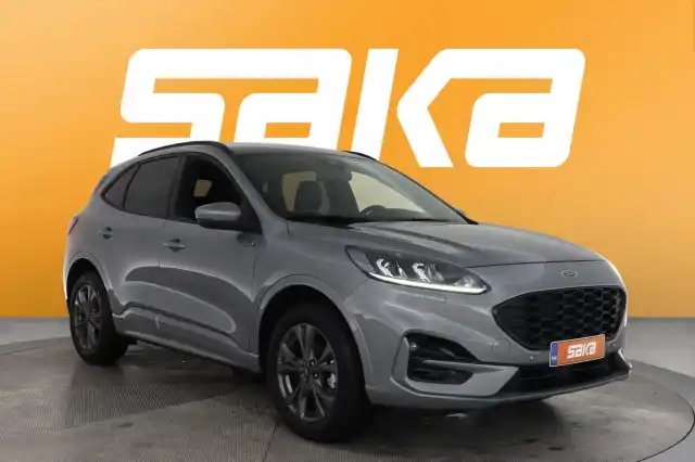 Harmaa Maastoauto, Ford Kuga – VAR-26637