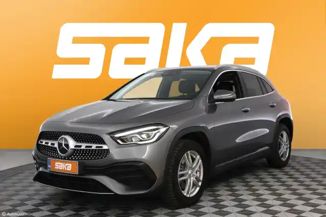 Harmaa Maastoauto, Mercedes-Benz GLA – VAR-26707