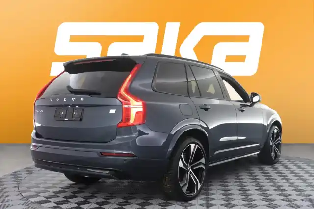 Musta Maastoauto, Volvo XC90 – VAR-26727