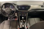 Punainen Maastoauto, Volkswagen T-Roc – VAR-27270, kuva 3