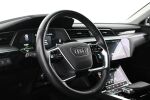 Valkoinen Maastoauto, Audi e-tron – VAR-27407, kuva 18
