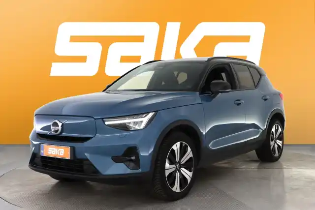 Sininen Maastoauto, Volvo XC40 – VAR-27567