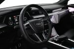 Musta Maastoauto, Audi Q8 e-tron – VAR-27685, kuva 17