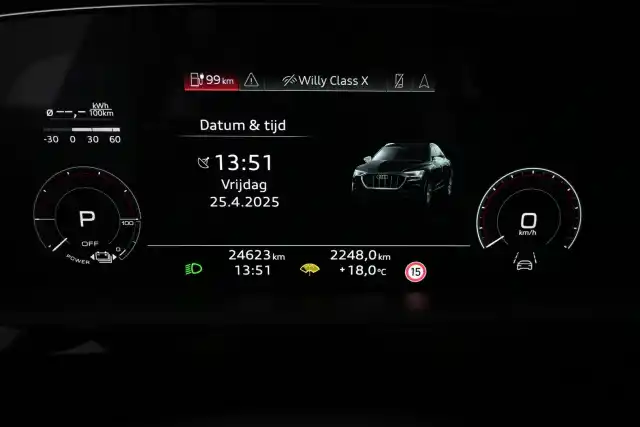 Musta Maastoauto, Audi Q8 e-tron – VAR-27685