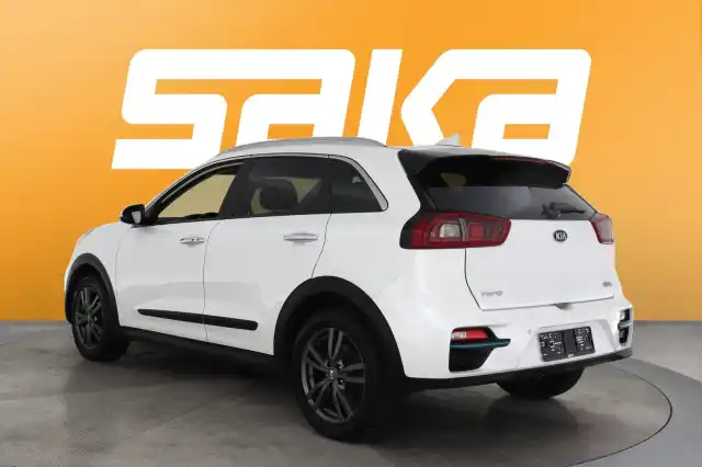 Valkoinen Maastoauto, Kia NIRO – VAR-27720