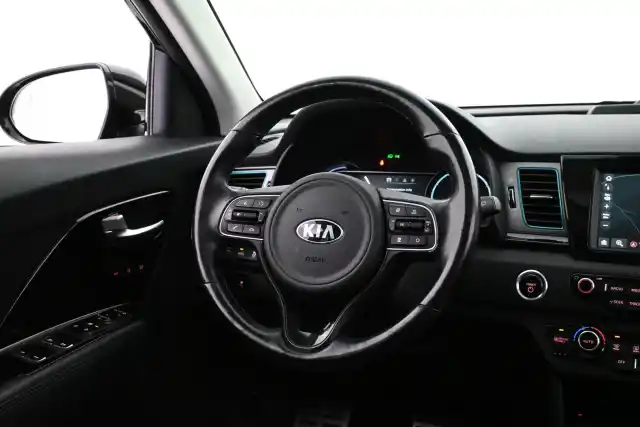 Musta Maastoauto, Kia NIRO – VAR-28057