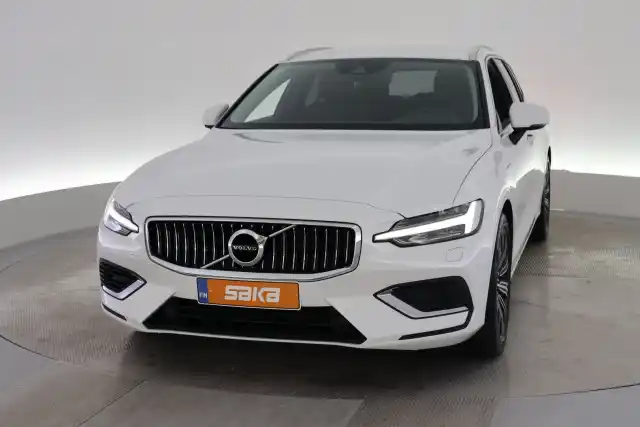 Valkoinen Farmari, Volvo V60 – VAR-28096