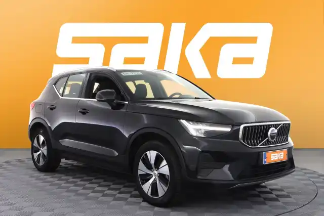 Vihreä Maastoauto, Volvo XC40 – VAR-28304